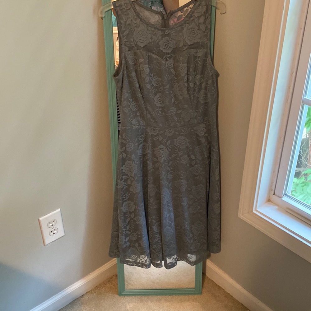 Light gray dress